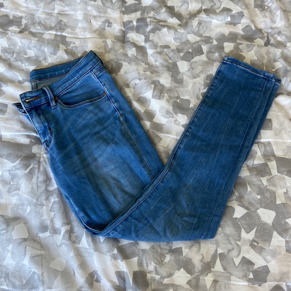 BDG Twig Midrise Jeans